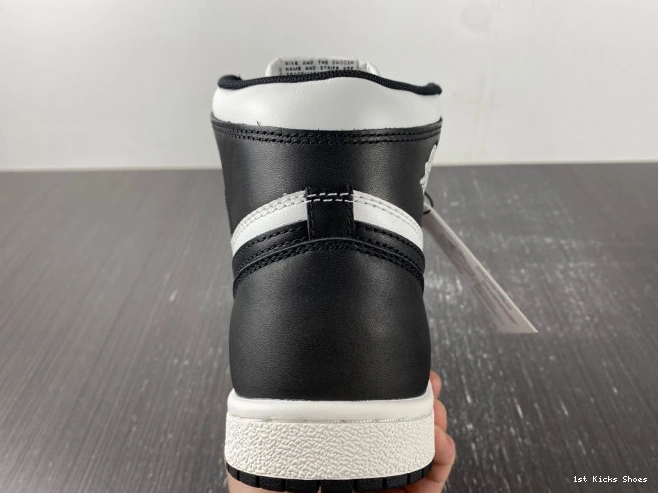 1st Kicks Shoes BQ4422-001 High (2023) Jordan 85 1 Black Retro White 0720